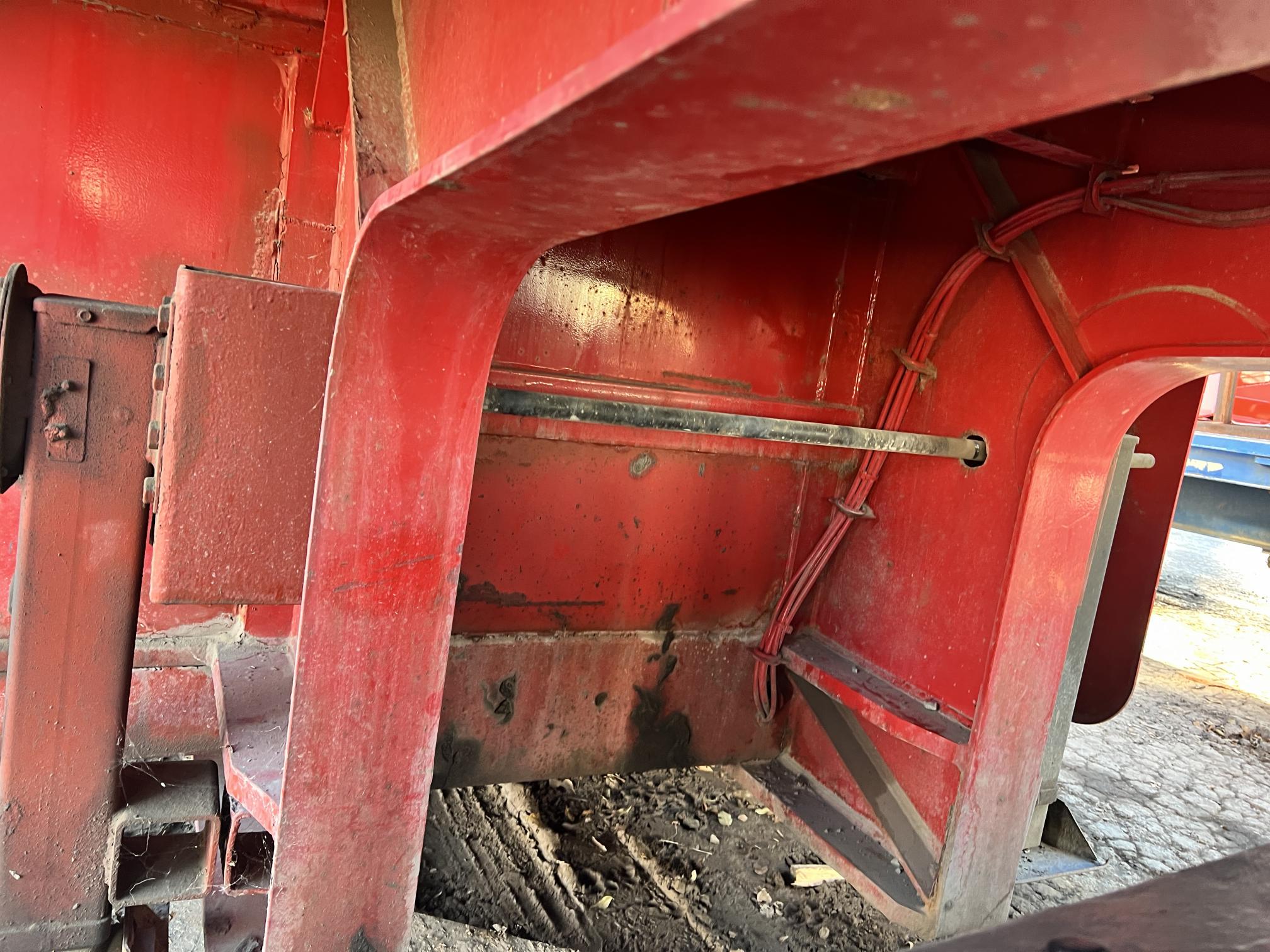 1997 TRAIL KING 49' X 102" - Image 32