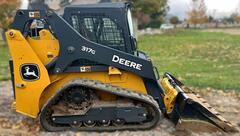 2022 DEERE 317G - Image 5