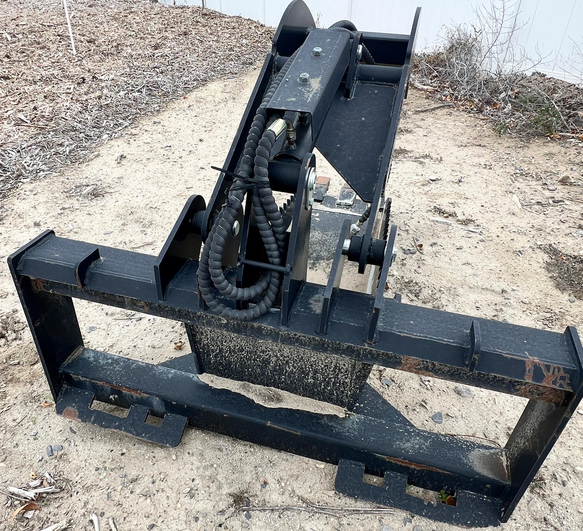 2022 DEERE 317G - Image 42