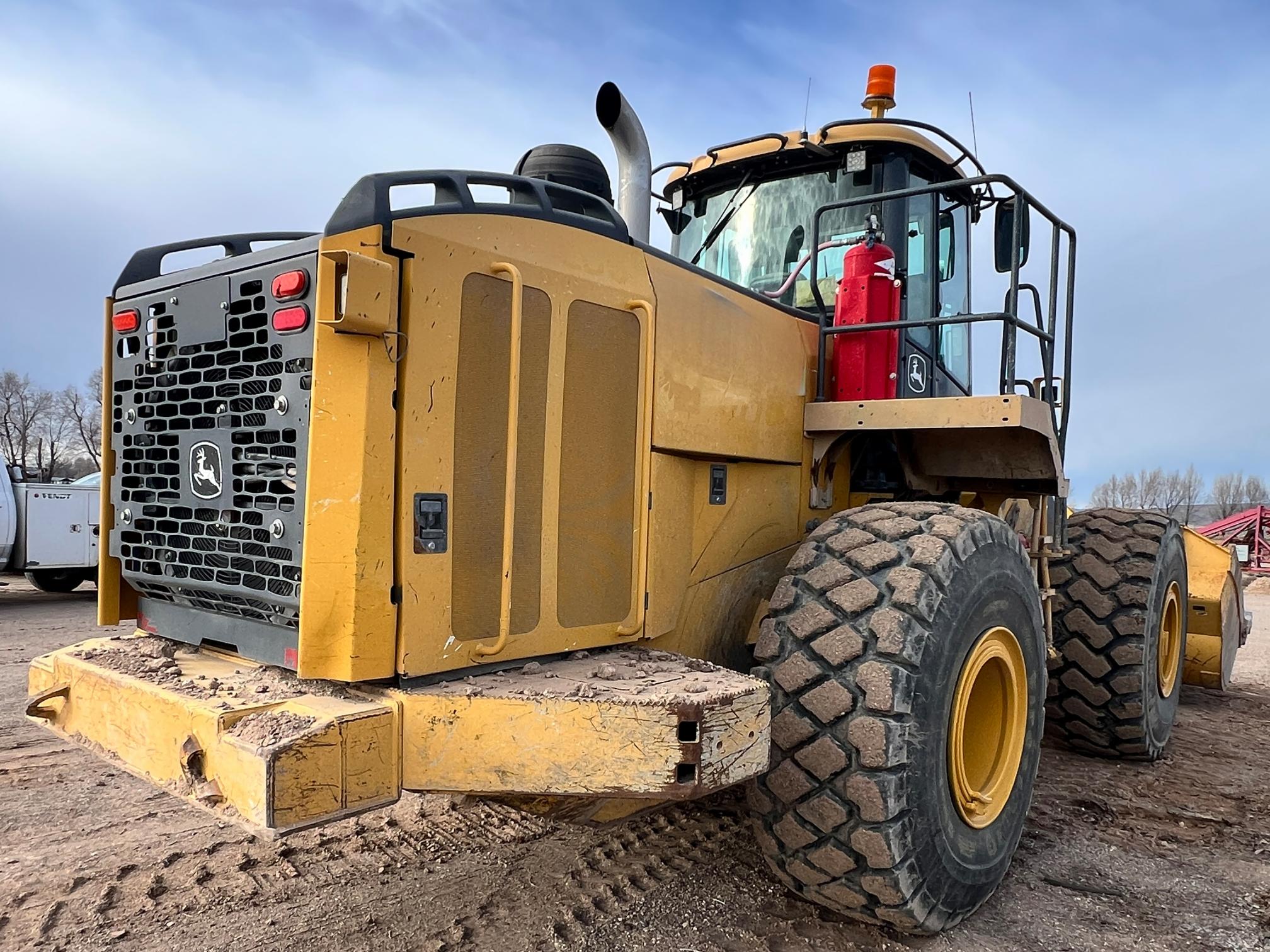 2015 DEERE 744k II - Image 8