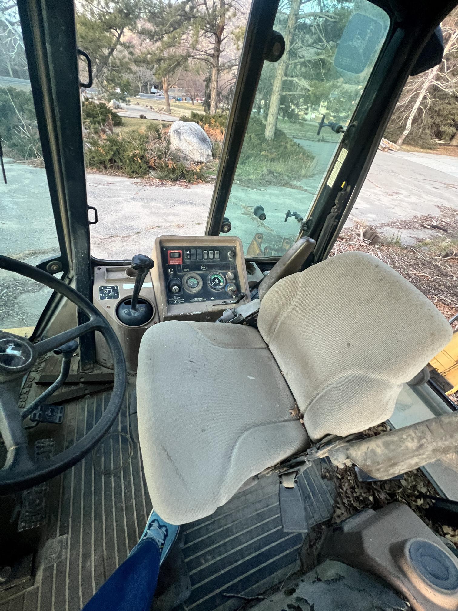 1998 DEERE 310E - Image 11