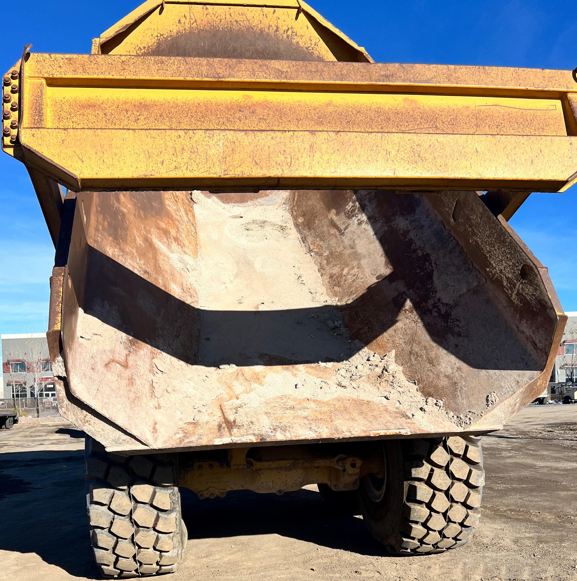 2015 CATERPILLAR 740B - Image 8