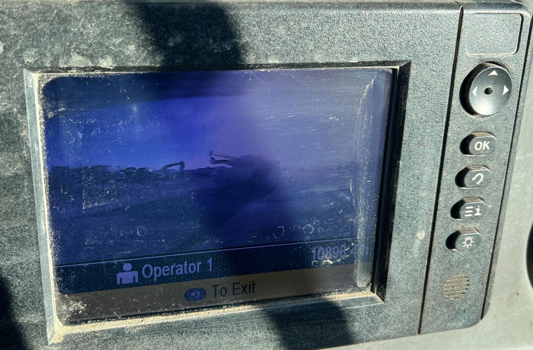 2015 CATERPILLAR 740B - Image 32