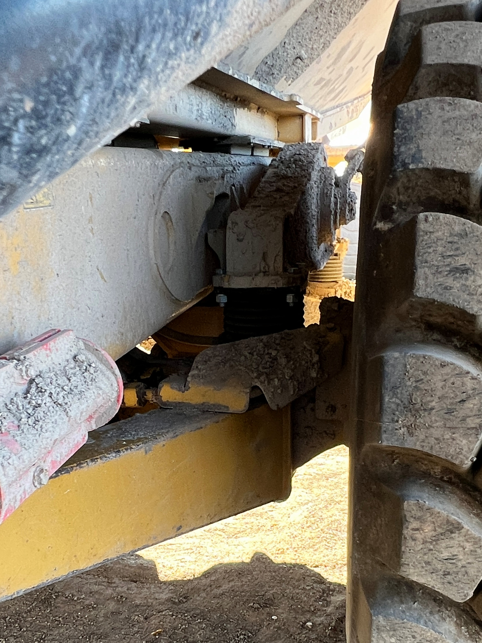 2015 CATERPILLAR 740B - Image 38