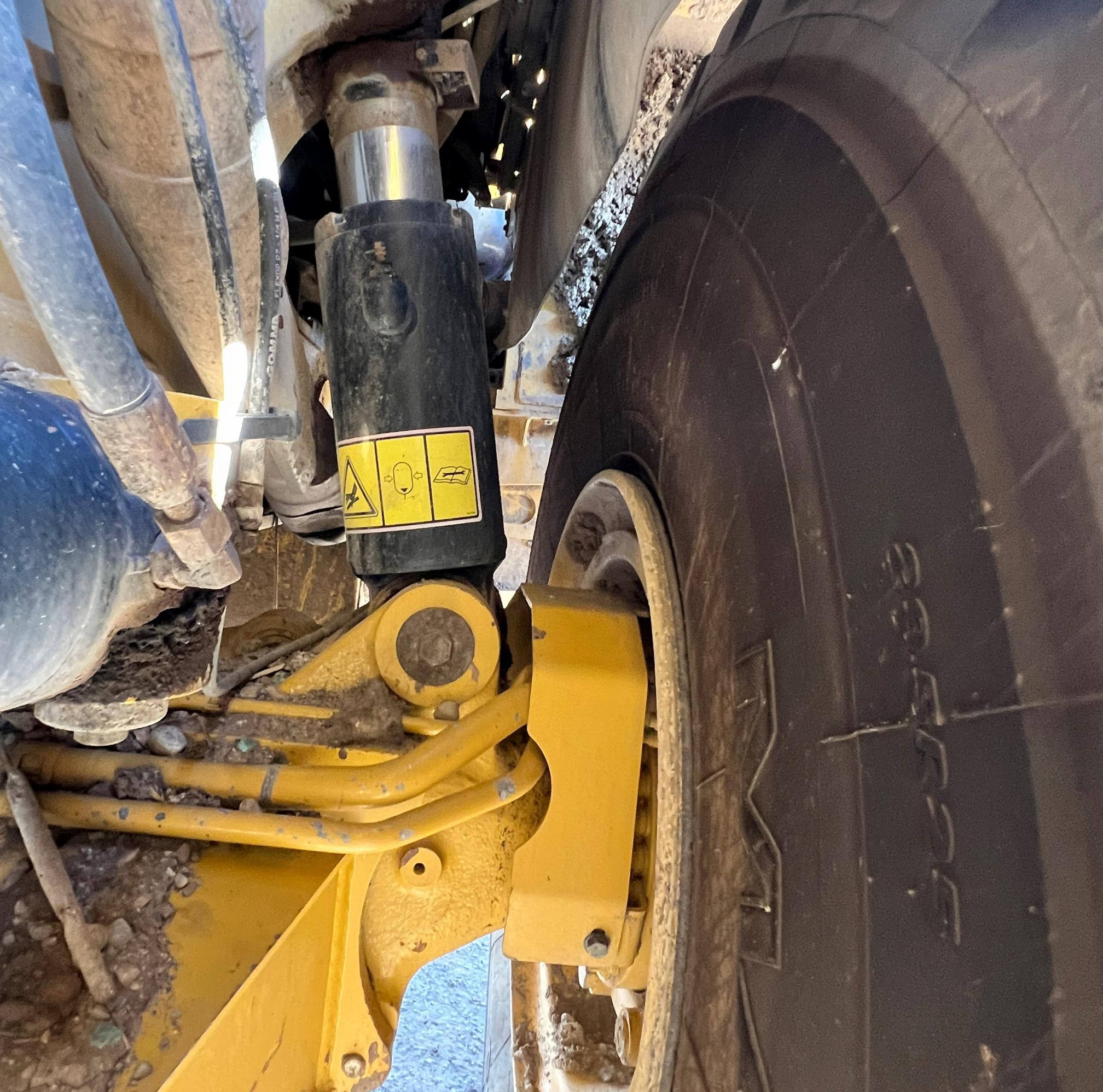 2015 CATERPILLAR 740B - Image 45