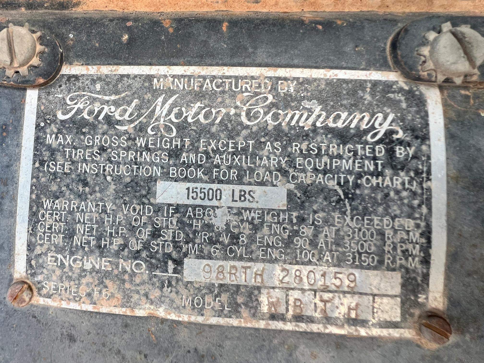 1948 FORD F6 - Image 24