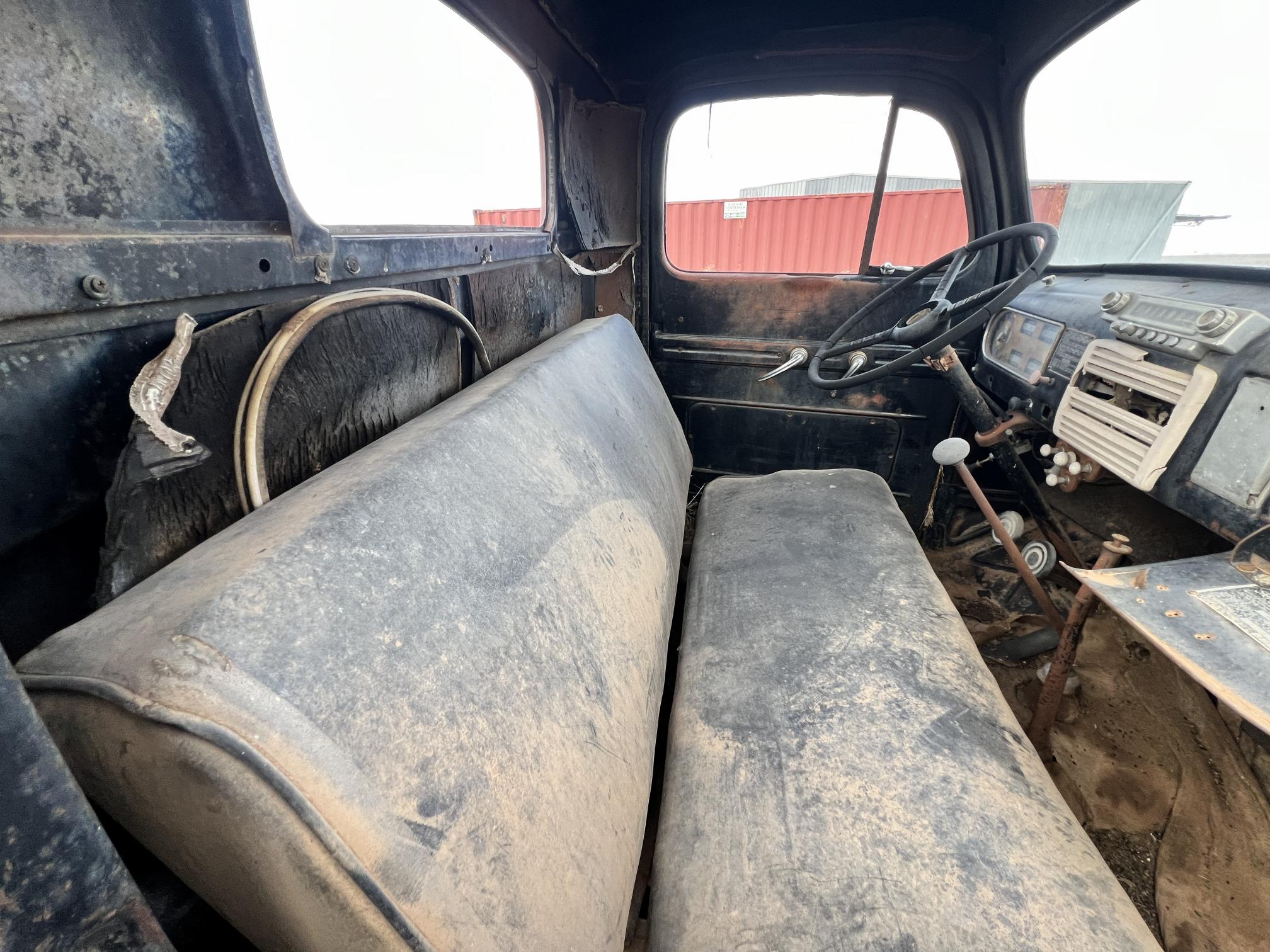 1948 FORD F6 - view 14 of 25