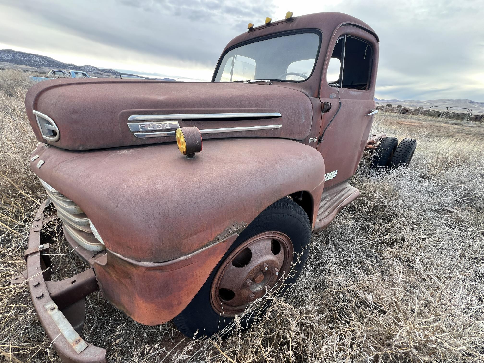 1948 FORD F6 - Image 2