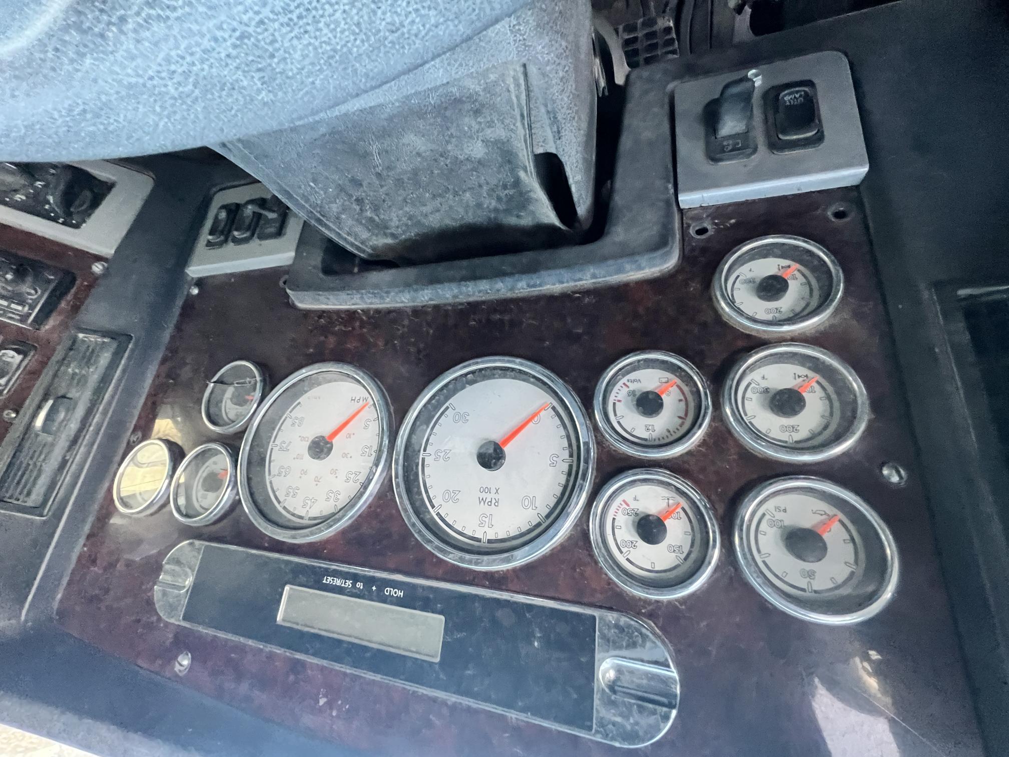 2012 FREIGHTLINER Coronado SD 122 - Image 18