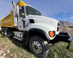 2005 MACK CV713 Granite Dump Truck - Image 8