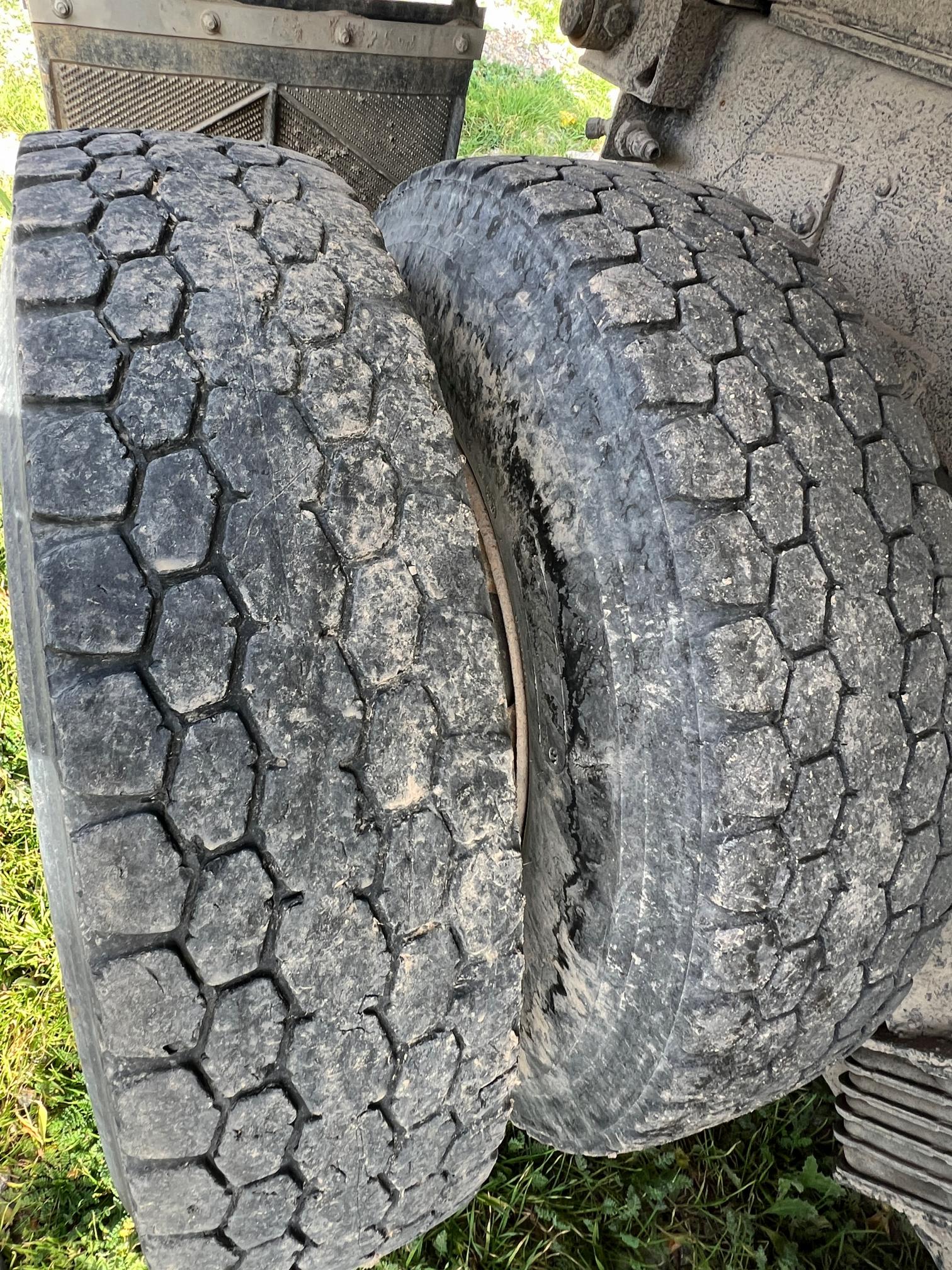 2005 MACK CV713 Granite Dump Truck - Image 60