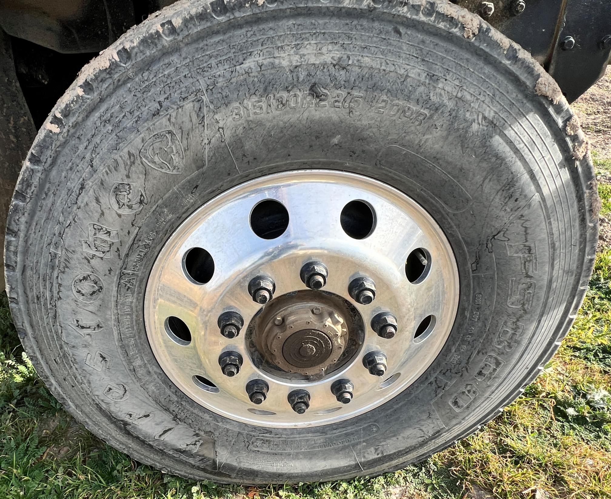 2005 MACK CV713 Granite Dump Truck - Image 61