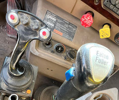 2005 MACK CV713 Granite Dump Truck - Image 17