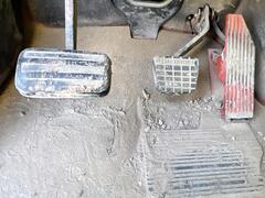 2005 MACK CV713 Granite Dump Truck - Image 19