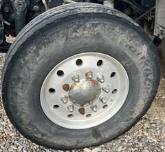 2017 PETERBILT 348 - Image 70