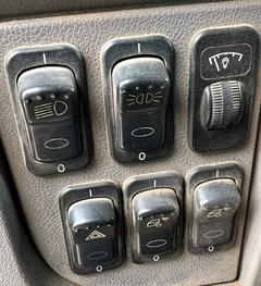 2017 PETERBILT 348 - Image 21