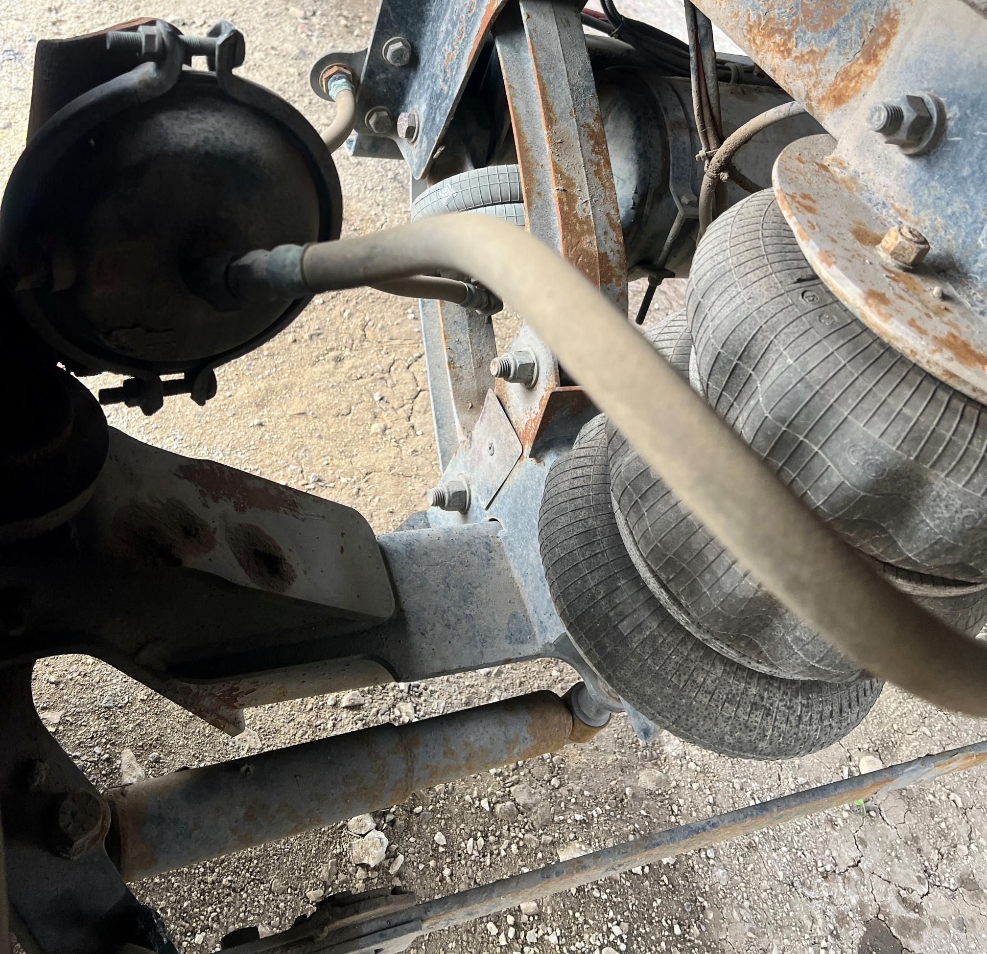 2016 PETERBILT 348 - Image 91