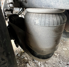 2017 PETERBILT 348 - Image 90