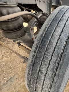 2017 PETERBILT 348 - Image 84