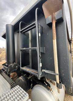 2017 PETERBILT 348 - Image 53