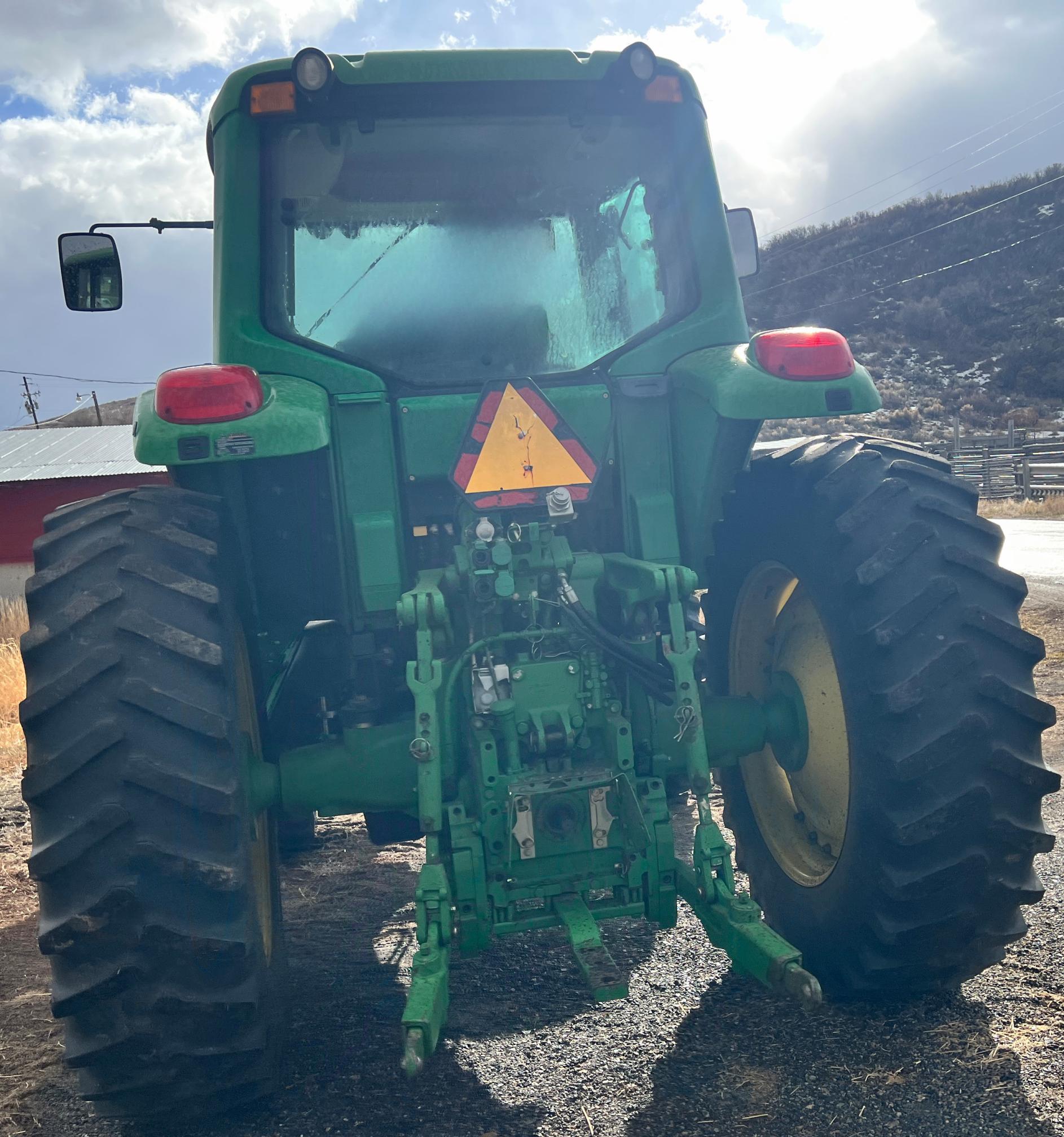 2006 JOHN DEERE 7520 - view 10 of 46