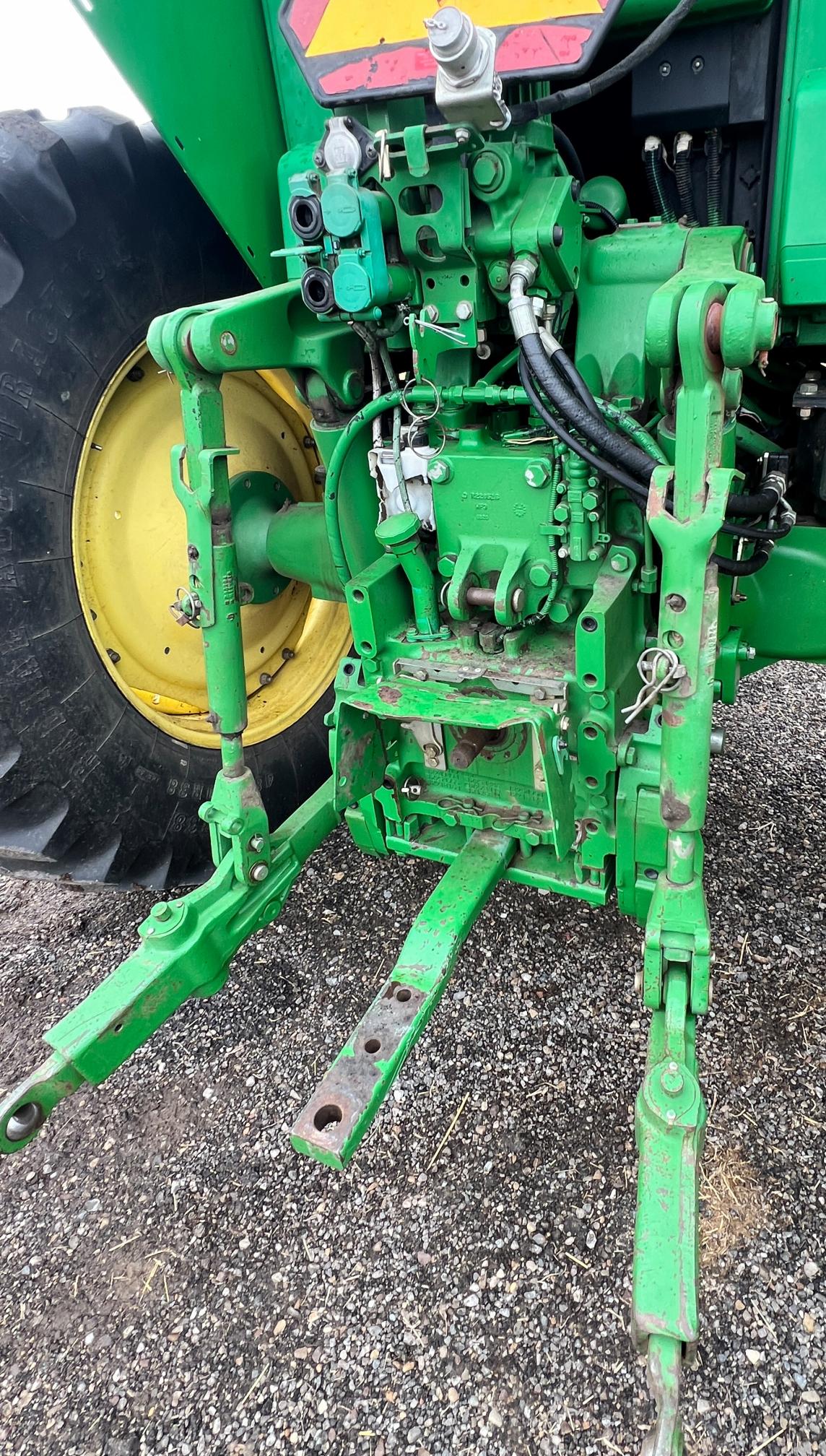 2006 JOHN DEERE 7520 - Image 36