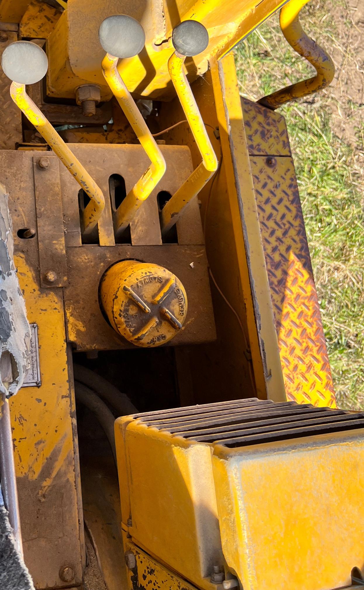 1981 CATERPILLAR 950 - Image 28