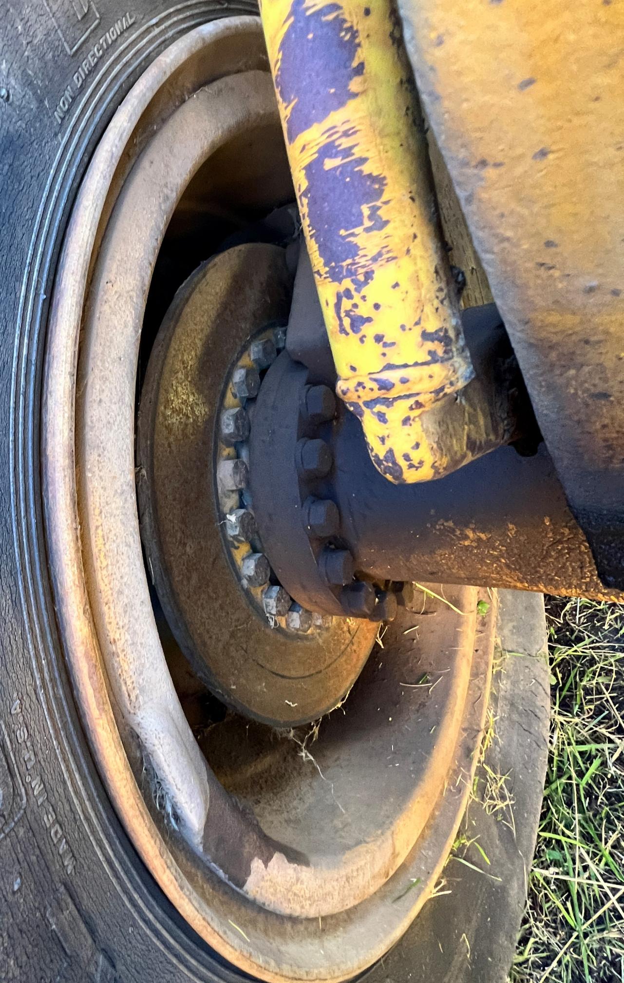 1981 CATERPILLAR 950 - Image 12