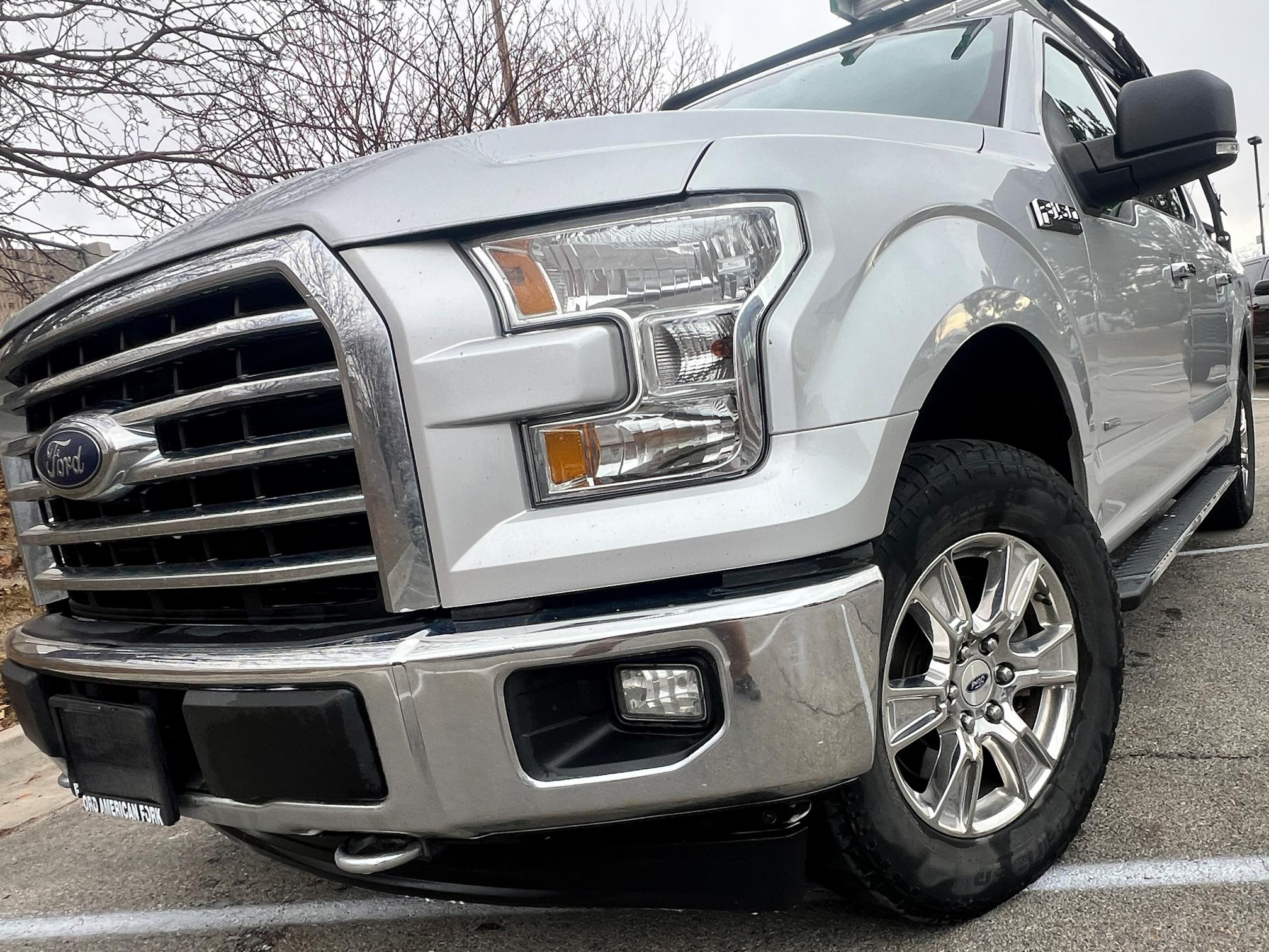 2017 FORD F-150 - view 2 of 13