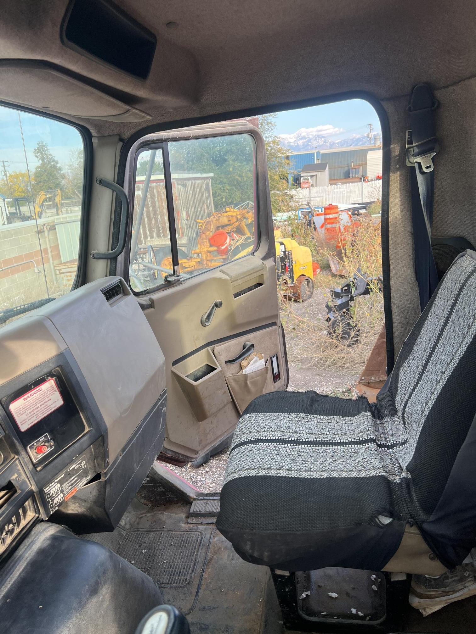 1990 INTERNATIONAL 8300 Eagle - Image 20