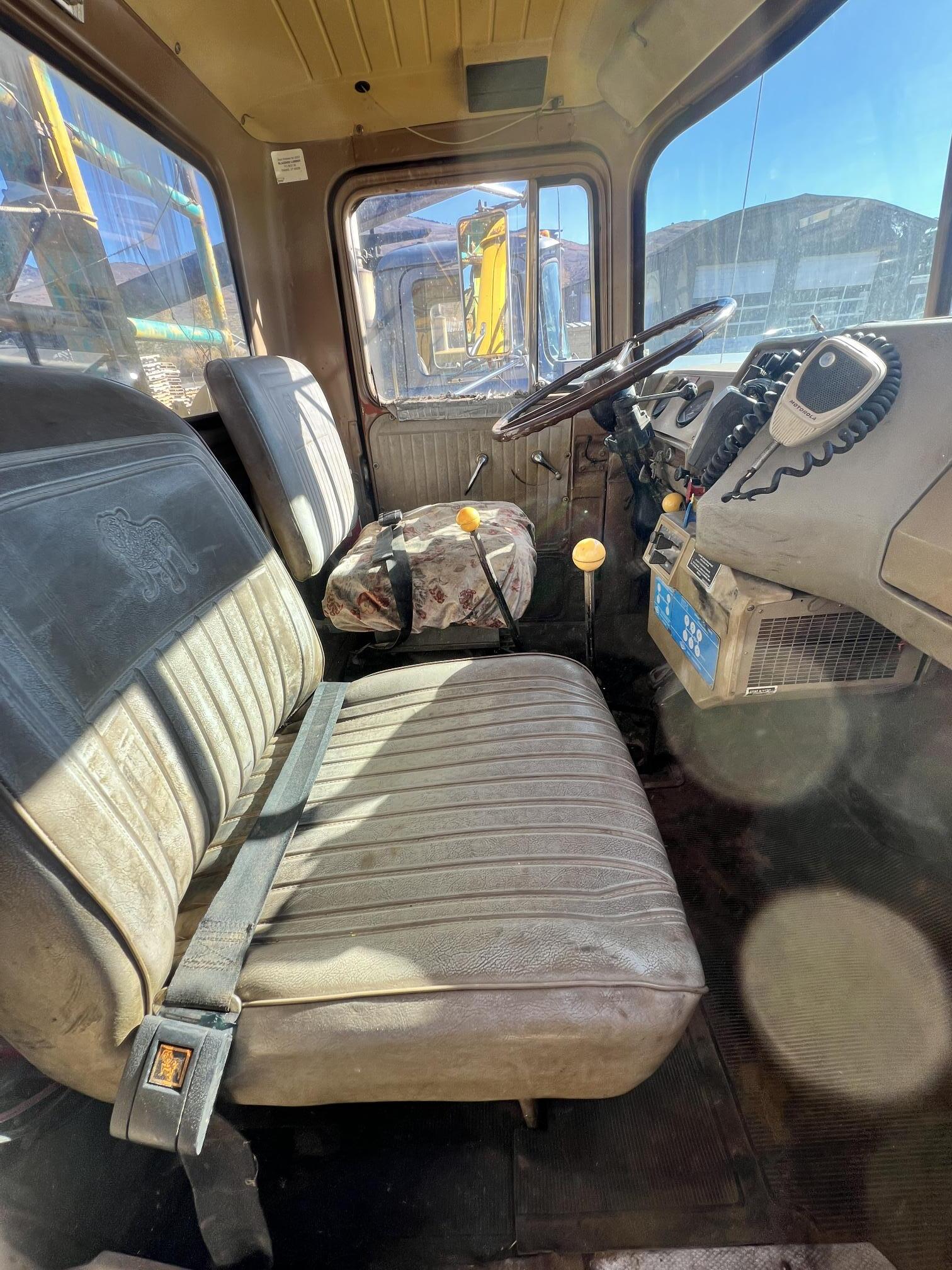 1977 MACK RS767LST - Image 29