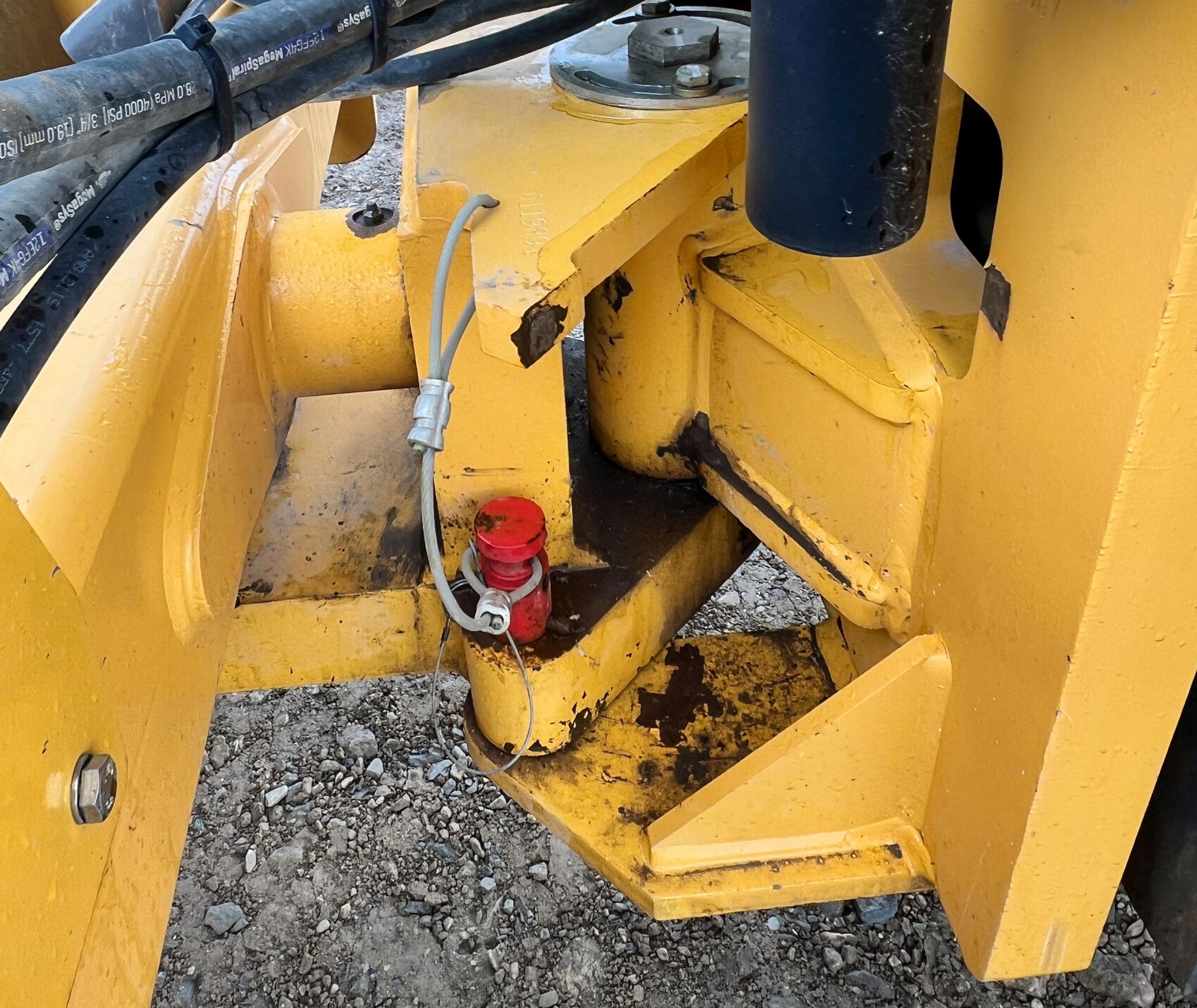 2017 VOLVO SD45d - view 17 of 28