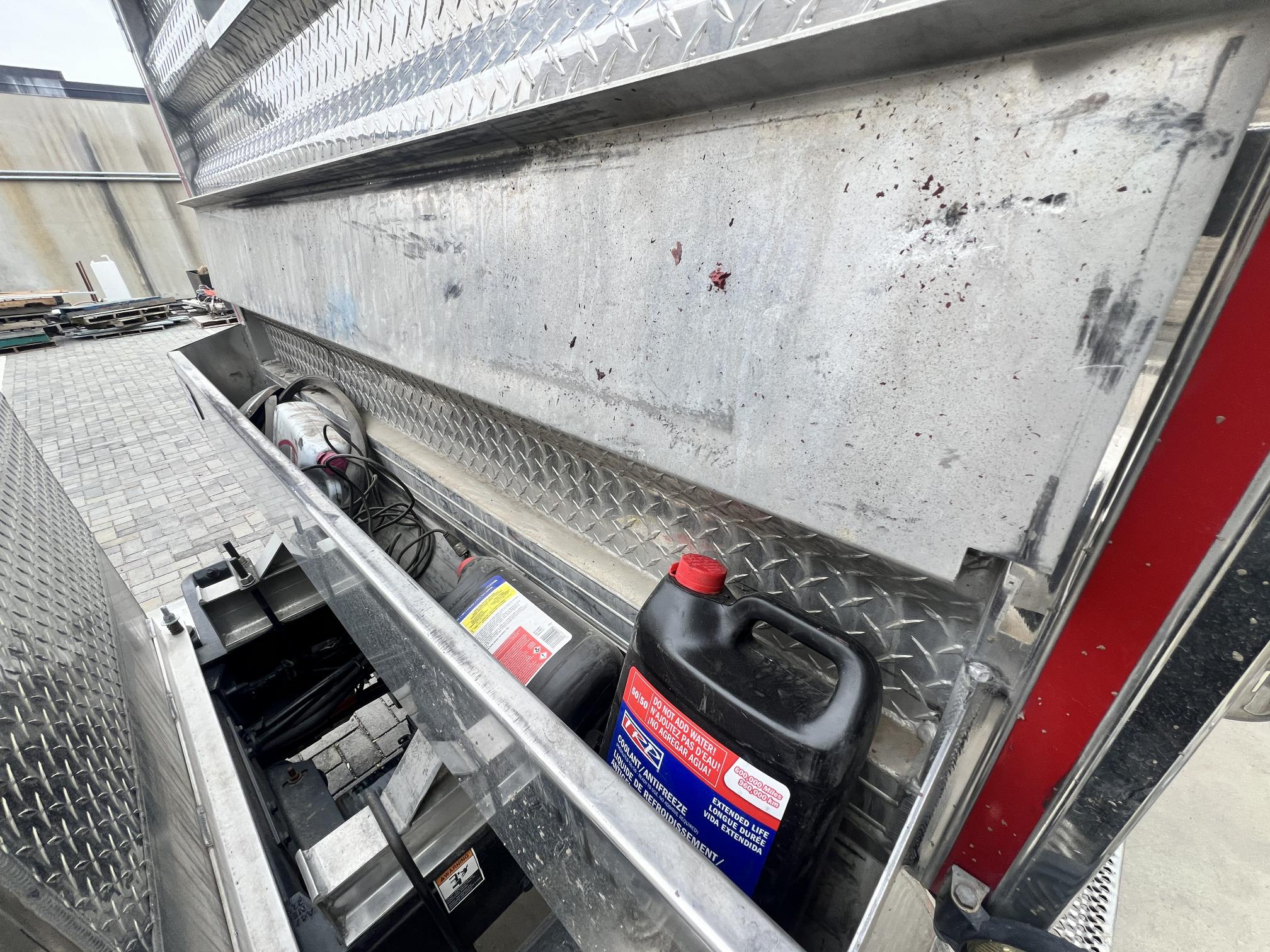 2023 PETERBILT 389 - Image 31