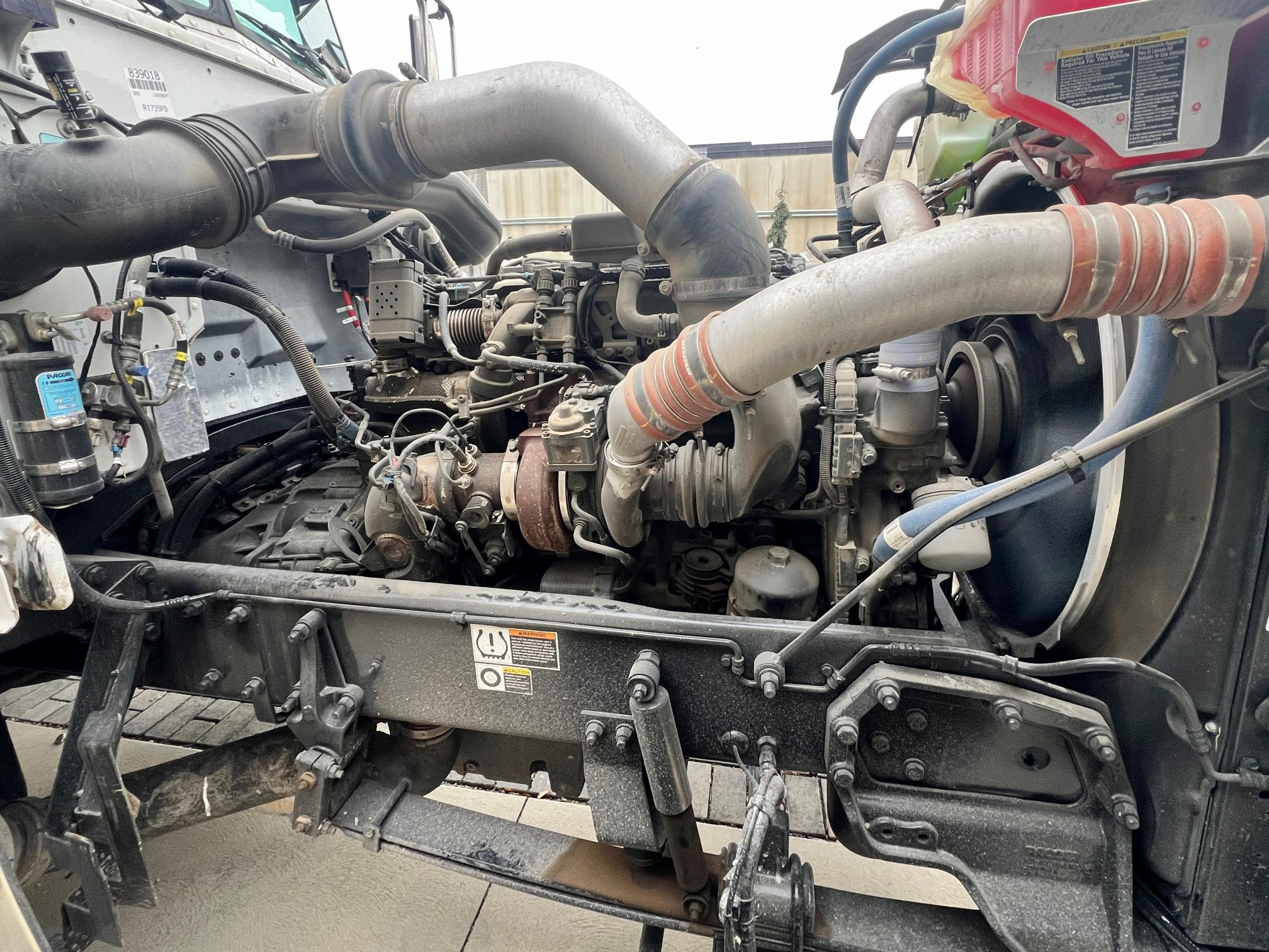 2023 PETERBILT 389 - Image 62