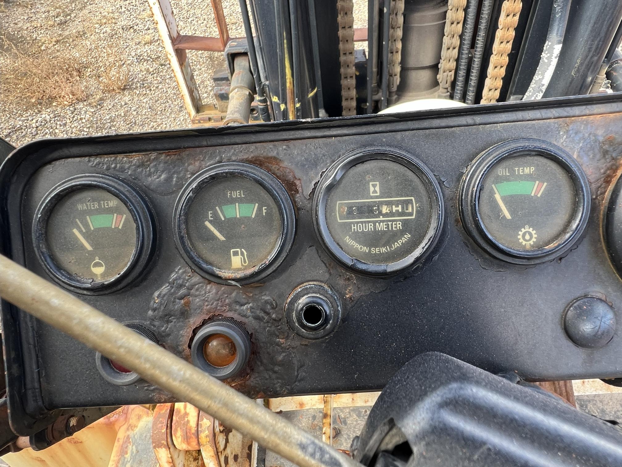 1986 MITSUBISHI FD50 D - view 12 of 34