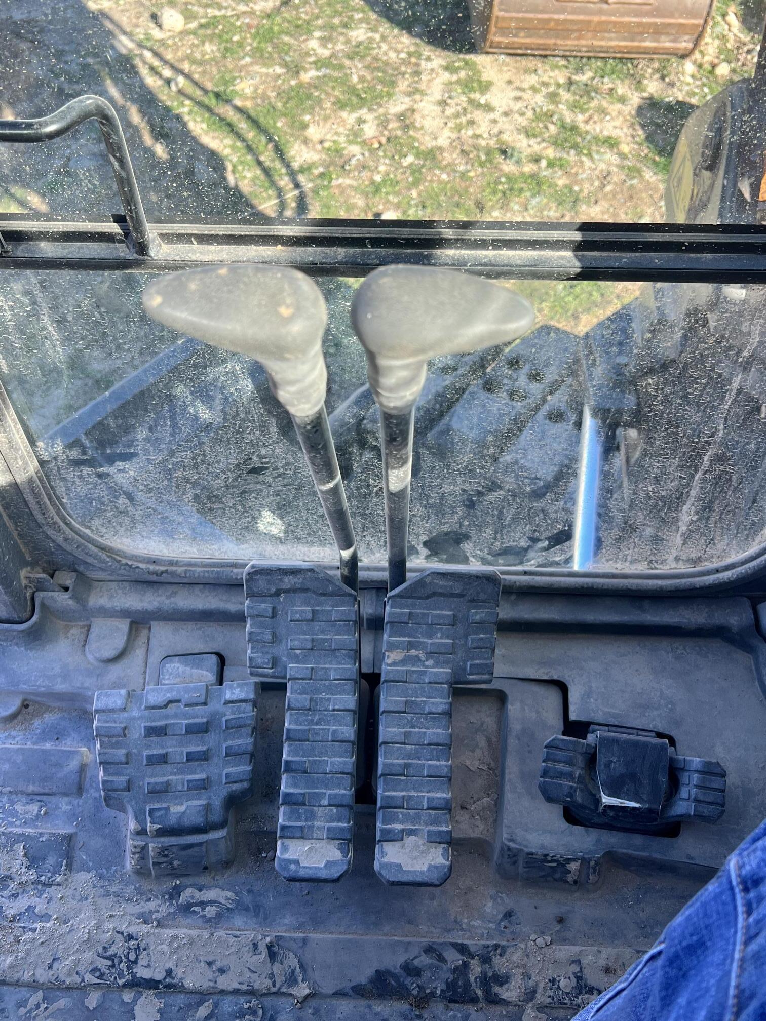 CASE Cx80c - Image 26