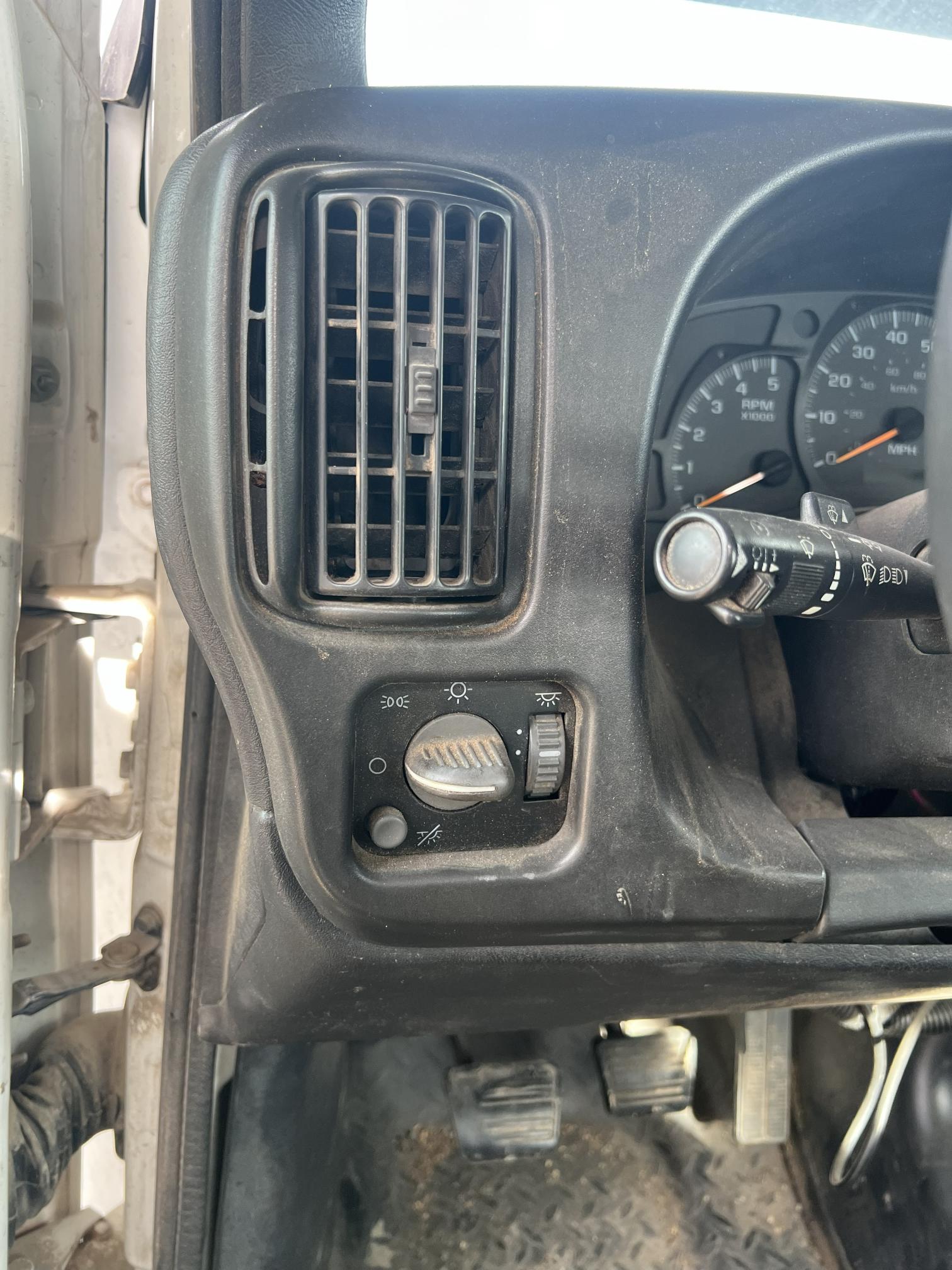 2008 GMC Top Kick C7500 - Image 57