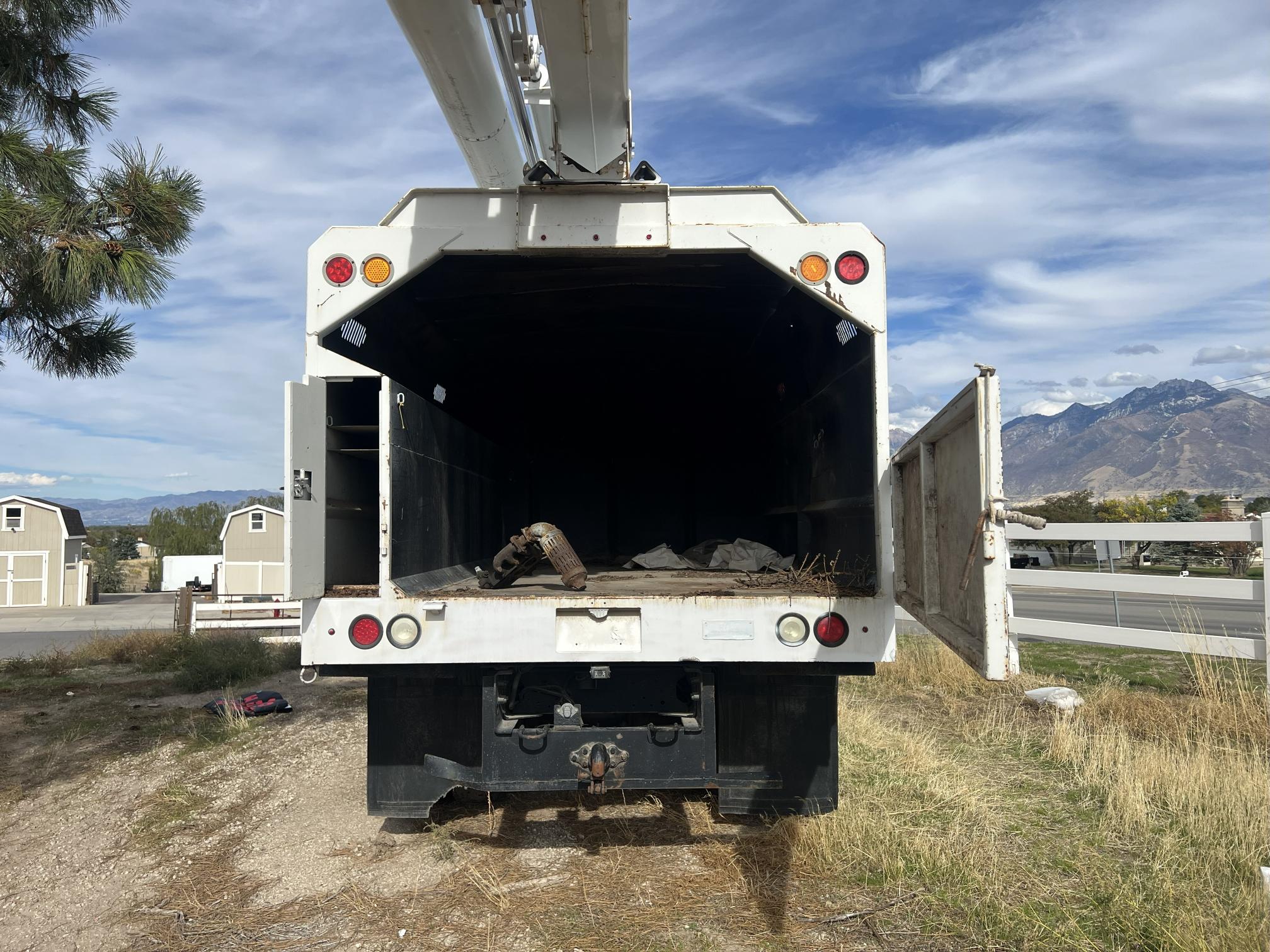 2008 GMC Top Kick C7500 - view 5 of 89