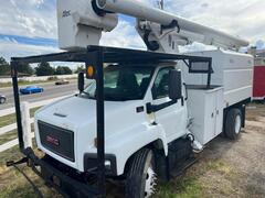 2008 GMC Top Kick C7500 - Image 2