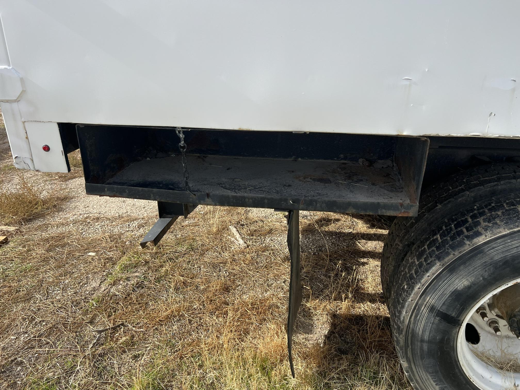 2008 GMC Top Kick C7500 - view 14 of 89