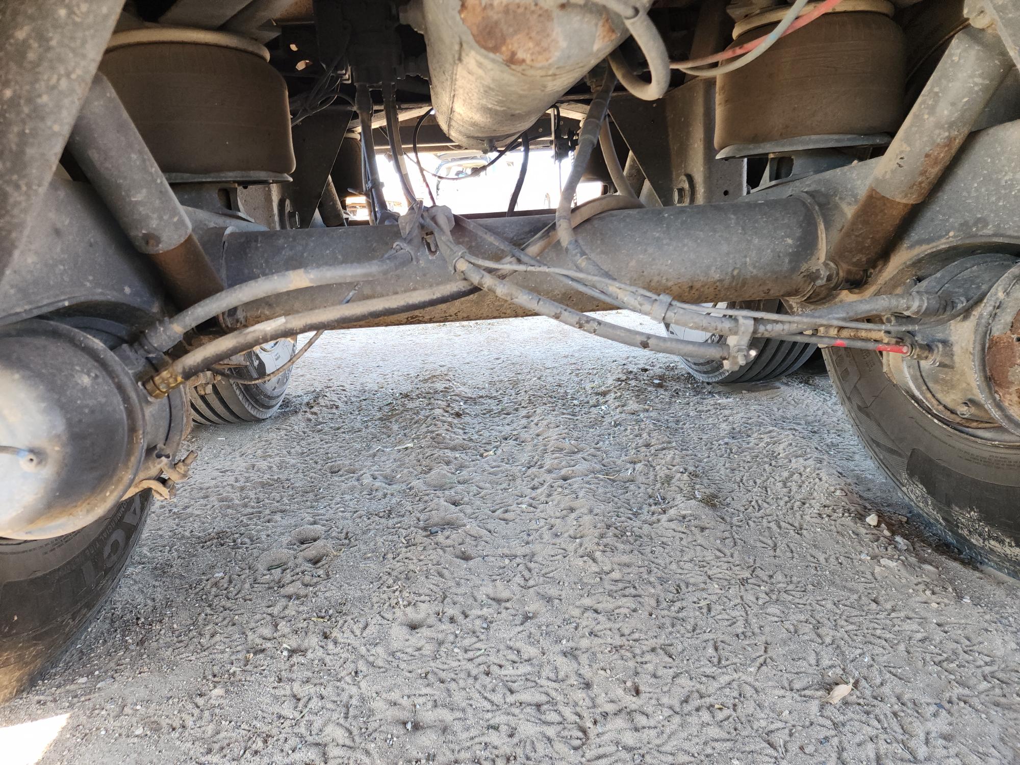 2021 BURLEY IRON WORKS 36' x 96"  Live Bottom Trailer - view 18 of 19