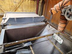 2000 EMCEKA-GOMPPER Type 4 Magnetic Seed Cleaner - Image 5