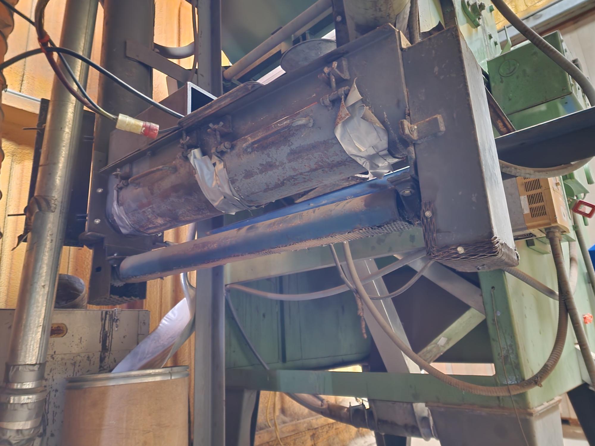 2000 EMCEKA-GOMPPER Type 4 Magnetic Seed Cleaner - Image 8