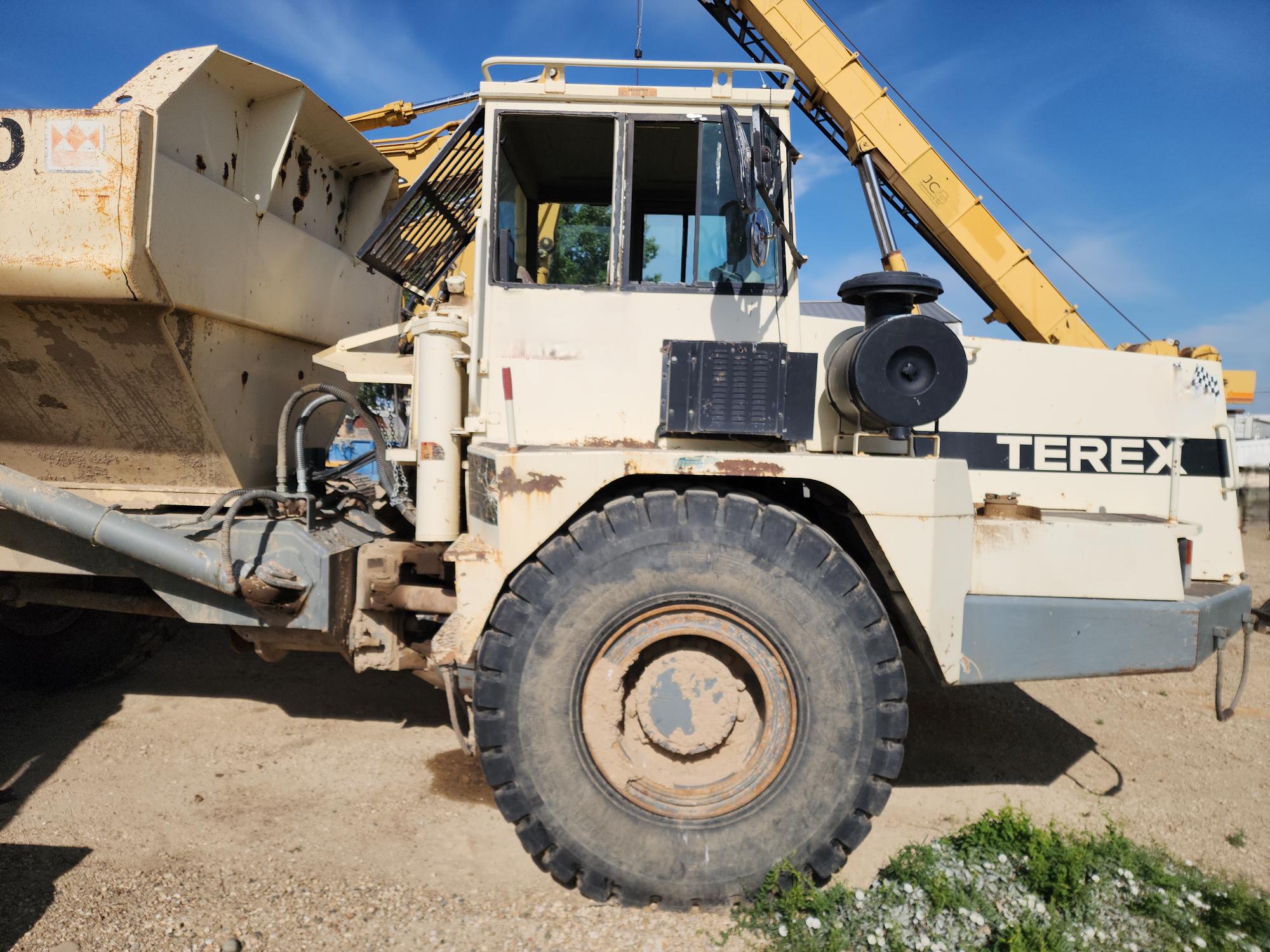 1999 TEREX TA30 Haul Truck - view 2 of 21