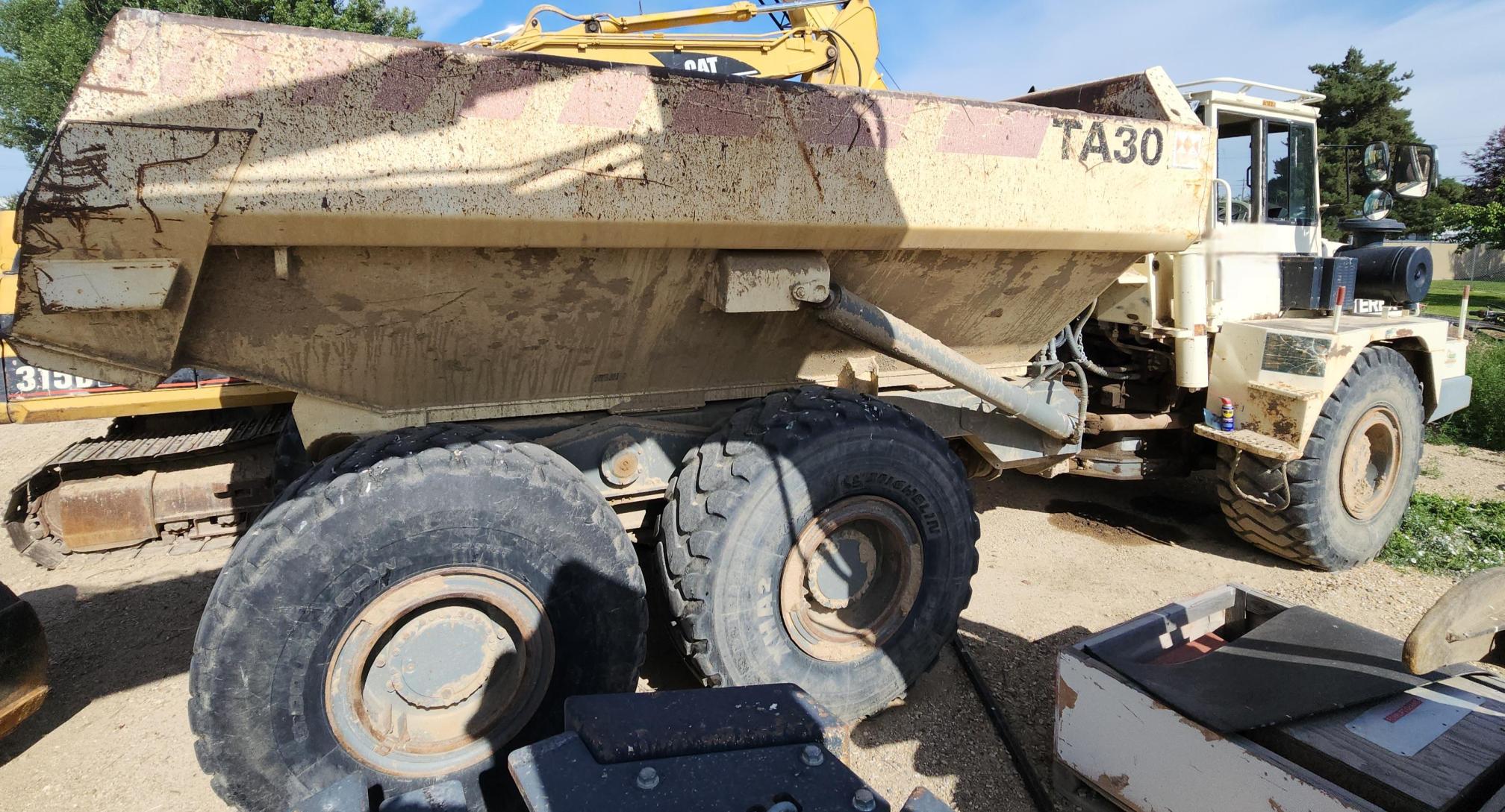 1999 TEREX TA30 Haul Truck - view 13 of 21