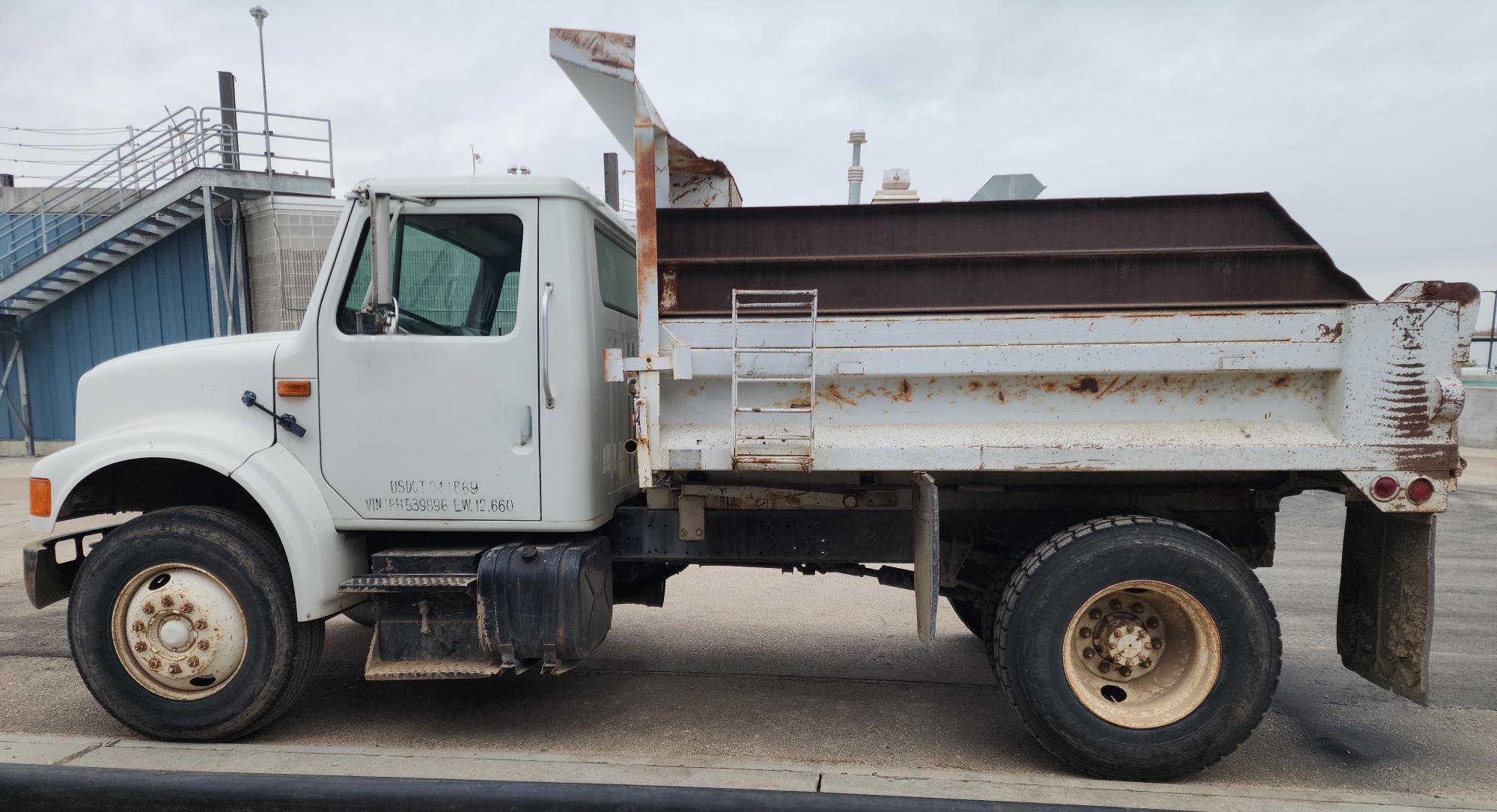 1993 INTERNATIONAL 4700  4x2 - Image 6