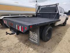 2015 RAM 3500 HD Flatbed Gooseneck - Image 6