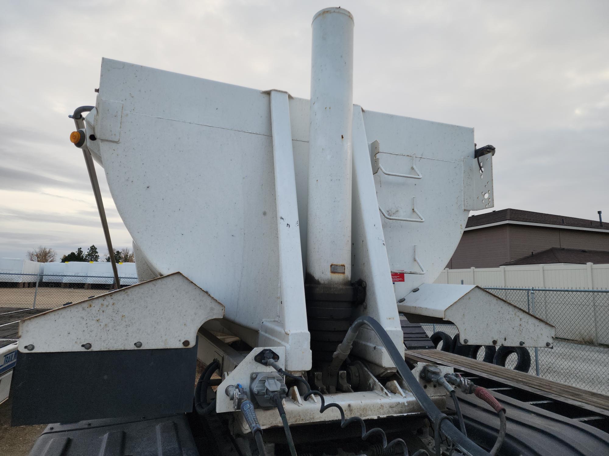 2022 DRAGON 36' x 102" - view 10 of 21