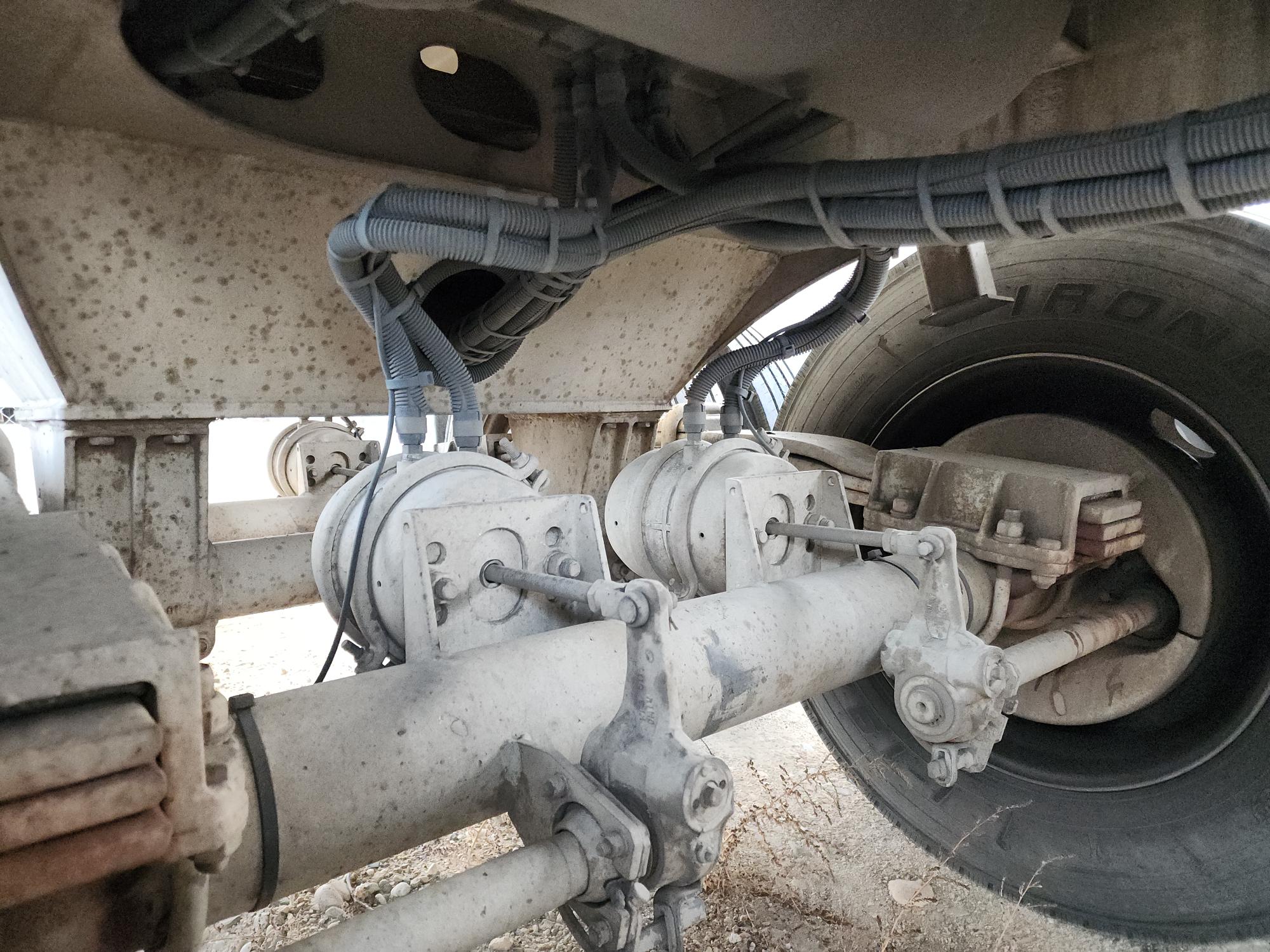 2022 DRAGON 36' x 102" - view 12 of 21