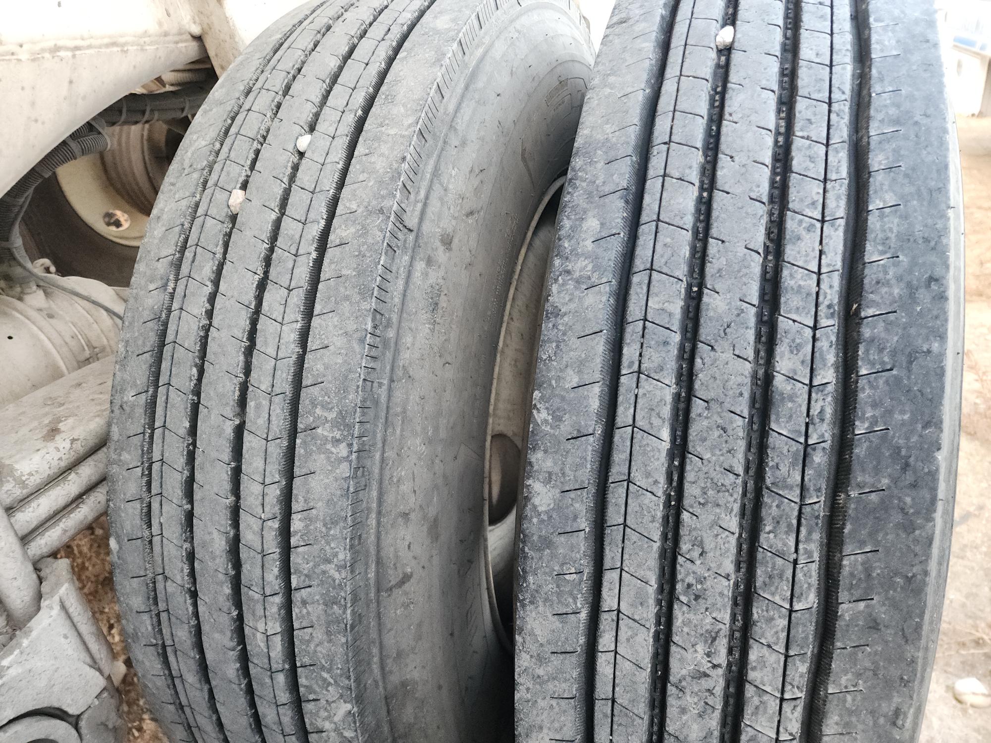 2022 DRAGON 36' x 102" - view 14 of 21